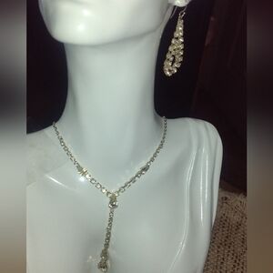 Elegant Silver Necklace and Earring Set